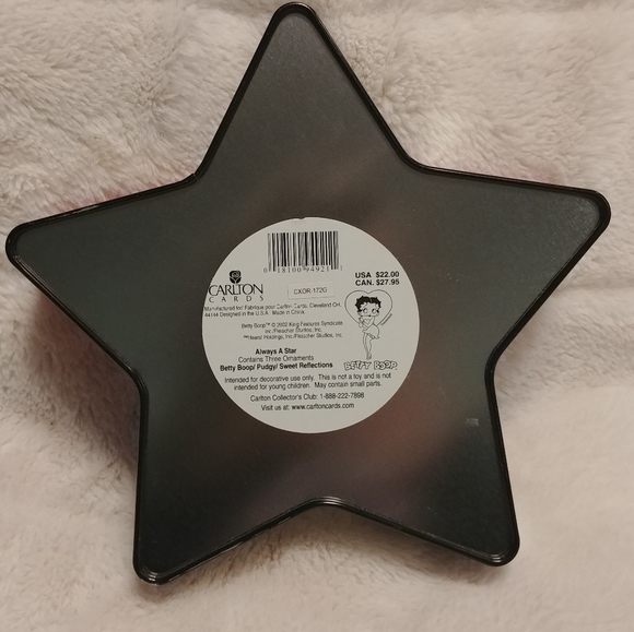 Betty Boop Ornament - Picture 4 of 5